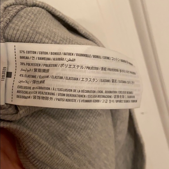 Abercrombie and Fitch Tank - Picture 6 of 6